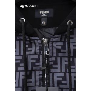 fendi25秋冬新作オールドフラワーパッチワークコート