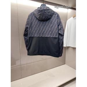 即発送可 2026-26大注目FENDIブランド コピー 販売コート
