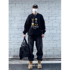 FENDI秋冬ヨーロッパトップクラスのオリジナルファッションカジュアル長袖プリントTシャツ衛衣