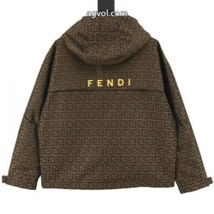ブランド 激安話題人気商品 超人気モデル入荷 洗練された雰囲気コートフェンディ