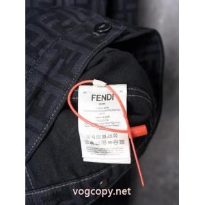 ブランド コピー 専門店希少価値大！ 新しいスタイル 高品質なコートFENDI