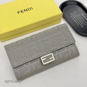 FENDI財布スーパー コピー 通販 優良超おしゃれ 人気限定品 超軽量