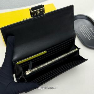 FENDI財布スーパー コピー 通販 優良超おしゃれ 人気限定品 超軽量