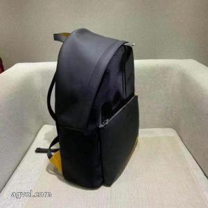 バッグ適度な光沢感があり 人気急上昇中 精巧な逸品FENDIブランド 通販 激安