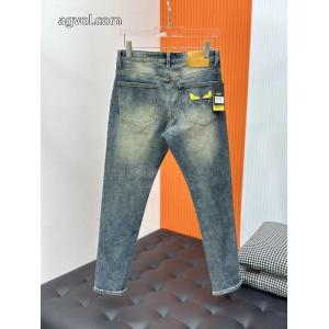 最新の品 今年人気定番新作 超人気美品フェンディブランド 通販ジーンズ