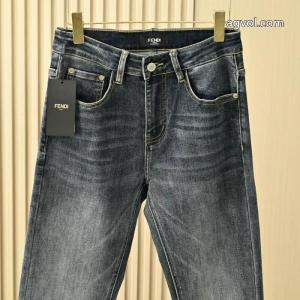 ブランド 激安FENDI着心地よい 心惹かれるスタイル 最安セールジーンズ