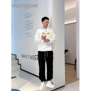 高級な質感 26SS新作 カジュアルコーデに 大人気個性がある雰囲気長袖Tシャツ偽 ブランドFENDI
