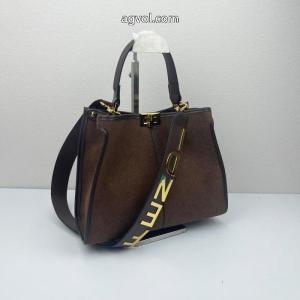 FENDIブランド 偽物 通販    バッグ安定した質感 2026最新入荷 超人気新品..