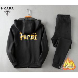優しい色味がかわいい 大人っぽく着こなせる 脚長効果を見せるスーパー コピー 販売FENDIパーカー..