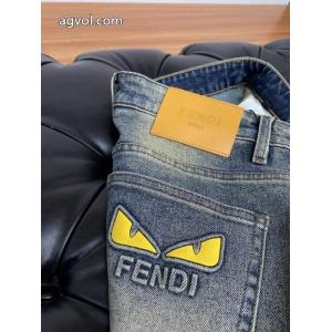 激安 ブランドFENDI2026激安セール最高峰 光沢のある 人気復活ジーンズ