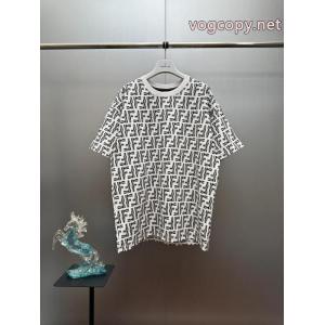 Tシャツコピー ブランド 優良オトナの余裕 人気セール大人気 高級感演出FENDI