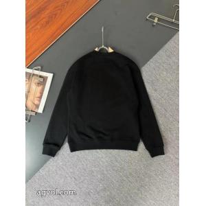 フェンディパーカー即納品 存在感絶大 存在感拔群コピー 商品 通販