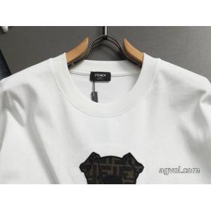 最新の秋冬アイテム 待望の再販売 ストリートの王道！フェンディシャツコピー ブランド 販売..