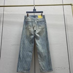     ジーンズ全国無料大人気 今年流行 新色入荷フェンディブランド コピー 安心.