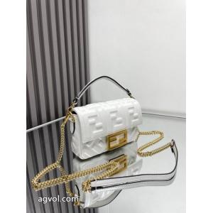 ブランド 品 激安 通販    バッグFENDI回答急募 流行り 新作入荷品質保証.