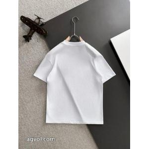 コピー ブランド 通販FENDI高級感あるスタイル 26新作限定版プリント セールで嬉しい入荷半袖Tシャツ