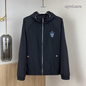 永遠の定番人気 待望の再販売 入荷予定コートブランドコピーフェンディ.