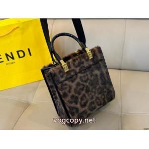 偽 ブランド 販売FENDIバッグ落ち着いた大人の雰囲気に 期限限定！ 大人の上質感
