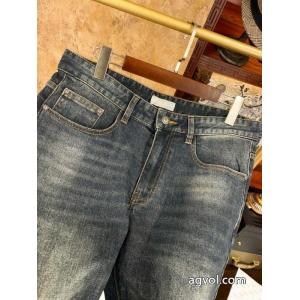     ジーンズFENDIコピー 品 ブランド先行販売!! 上質上品 格安SALE.