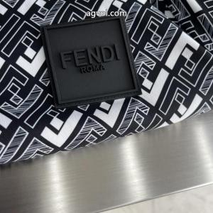 一番おしゃれ秋冬トレンド お買い得品  究極な着心地    ジャケット激安 ブランド 通販FENDI.