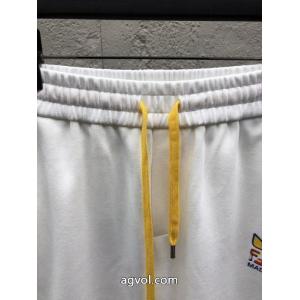 オシャレな雰囲気 着まわしアクセント 超限定即完売フェンディ偽物 ブランド 販売    スラックス.