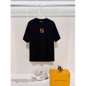 コピー ブランド 販売半袖Tシャツ今年新作登場 日本未発売 雑誌掲載 国内発フェンディ