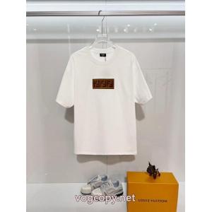 コピー 商品 ブランドFENDIファッションモード系  VIPセール激安 超特価数量限定半袖Tシャツ