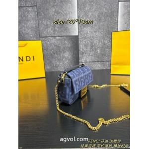 FENDI季節感をプラス人気商品 新シーズン  ヘルシー 抜け感重視偽 ブランド 販売バッグ