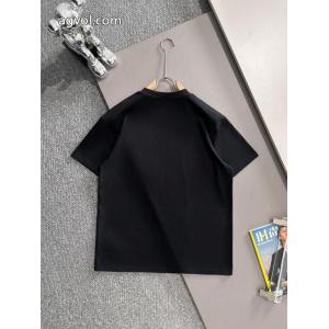 限定セール新作登場 人気商品2026 輝かしいスーパー コピー メンズ半袖TシャツFENDI