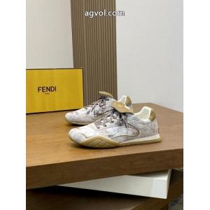 ブーツFENDI通販 ブランド2026最新入荷 話題のアイテム 珍しい..