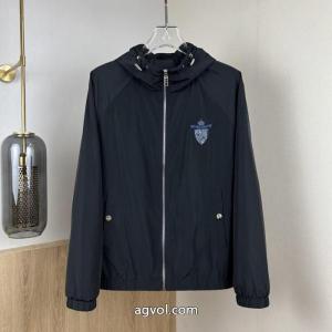 人気セール新品 個性的な春夏のコーディネート 新着アイテム最新FENDIコピー 品 販売コート..