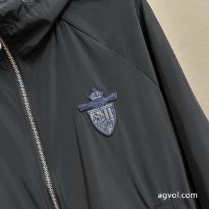 人気セール新品 個性的な春夏のコーディネート 新着アイテム最新FENDIコピー 品 販売コート..