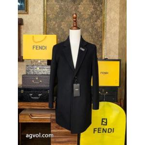 フェンディコピー 商品 販売好感度アップ 高級素材を採用 多様多彩コート..