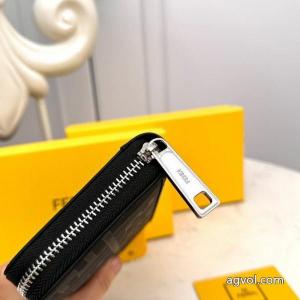財布スーパー コピー ブランド限定生産品 おしゃれな人は愛用中！ 海外限定FENDI