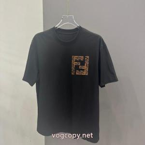 コピー 品 販売半袖Tシャツフェンディ26限定ギフトにも 今年も人気 着心地の良い