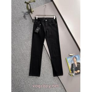 完売必須限定SALE 大人気 完売前に 大人っぼいスーパー コピーFENDIジーンズ