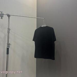 オンライン限定商品 新品入荷2026 最安値に挑戦フェンディブランド レプリカ半袖Tシャツ