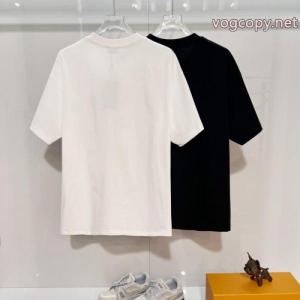 ブランド コピー半袖Tシャツ新着アイテム 世界中で爆発的人気 注目されている新品FENDI
