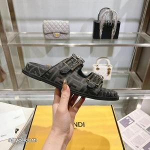偽 ブランドブーツ春夏人気品 今季人気絶大 独特なフェンディ..