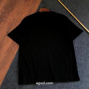 偽物 ブランド 販売FENDI半袖Tシャツお買得 本季新作2026最新 上質なもの