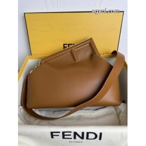 ネット販売限定 人気沸騰中 2026年大人気なFENDIバッグコピー ブランド 販売..