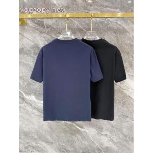 ブランド レプリカ先行販売 2026新作コレクション お洒落な存在感 半袖TシャツFENDI