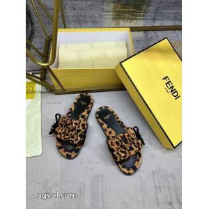 日本でおなじみ!? ベストセラー 話題となる人気品ブーツ激安 通販 ブランドFENDI..