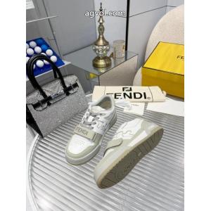  スニーカー人気アイテムお早めに 新着品 モード感の高い2026のスタイルブランド スーパー コピー 優良店フェンディ.