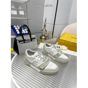  スニーカー人気アイテムお早めに 新着品 モード感の高い2026のスタイルブランド スーパー コピー 優良店フェンディ.