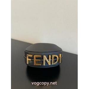 ブランド コピー 品FENDI    おしゃれセレブ愛用率NO.1 2026春夏トレンドファッション新作 ストリートに溢れるウェア..
