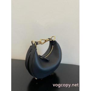 ブランド コピー 品FENDI    おしゃれセレブ愛用率NO.1 2026春夏トレンドファッション新作 ストリートに溢れるウェア..
