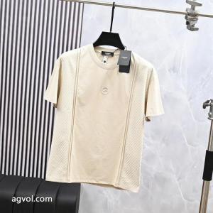 FENDI再入荷アイテム 人気のファッションアイテム 新作 大人気！ 通販半袖Tスーパー コピー 安心.