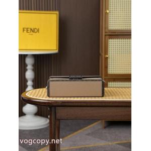 今年買い足したい！ 一目惚れした 新品本物FENDIスーパー コピー 通販バッグ.