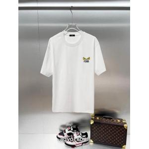 FENDI半袖Tシャツスーパー コピー 安心今年風 高品質 人気 高品質 人気